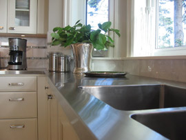 Care for a Stainless Steel Sink Image